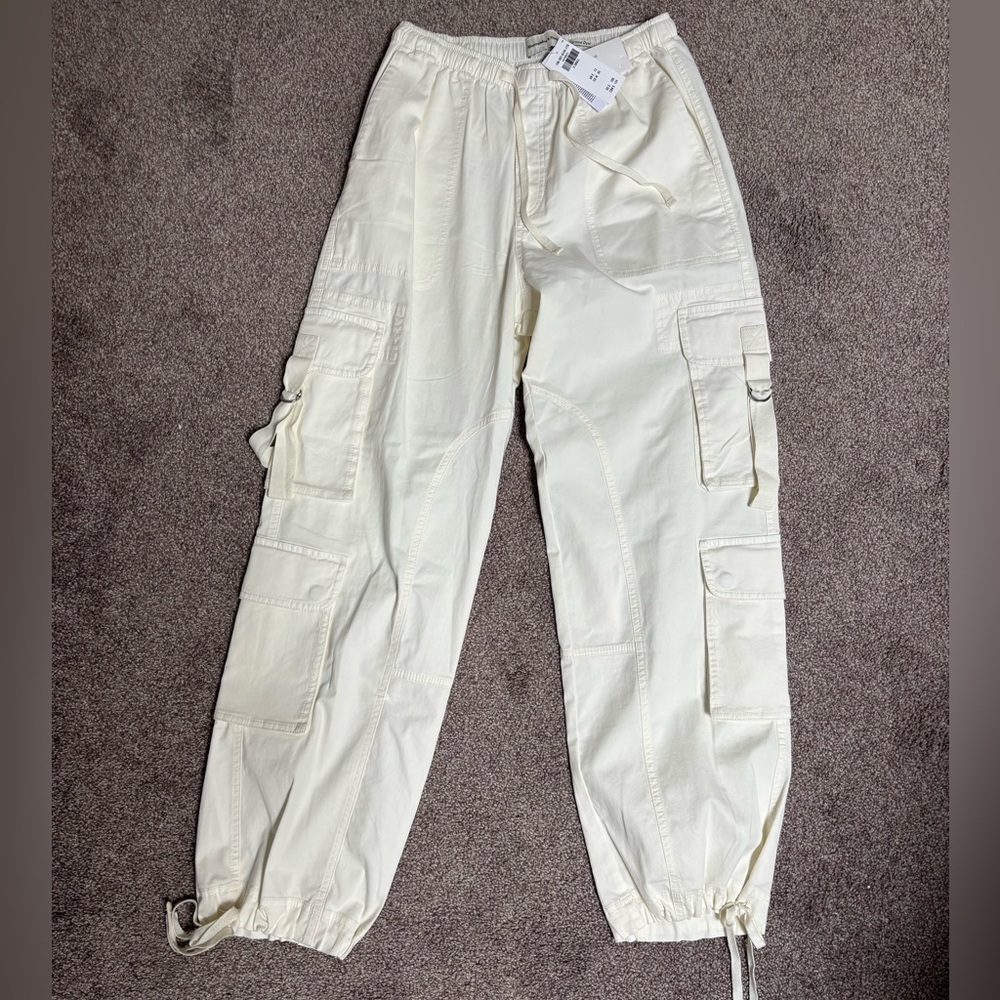 Abercrombie & Fitch Off-White Cargo Pants